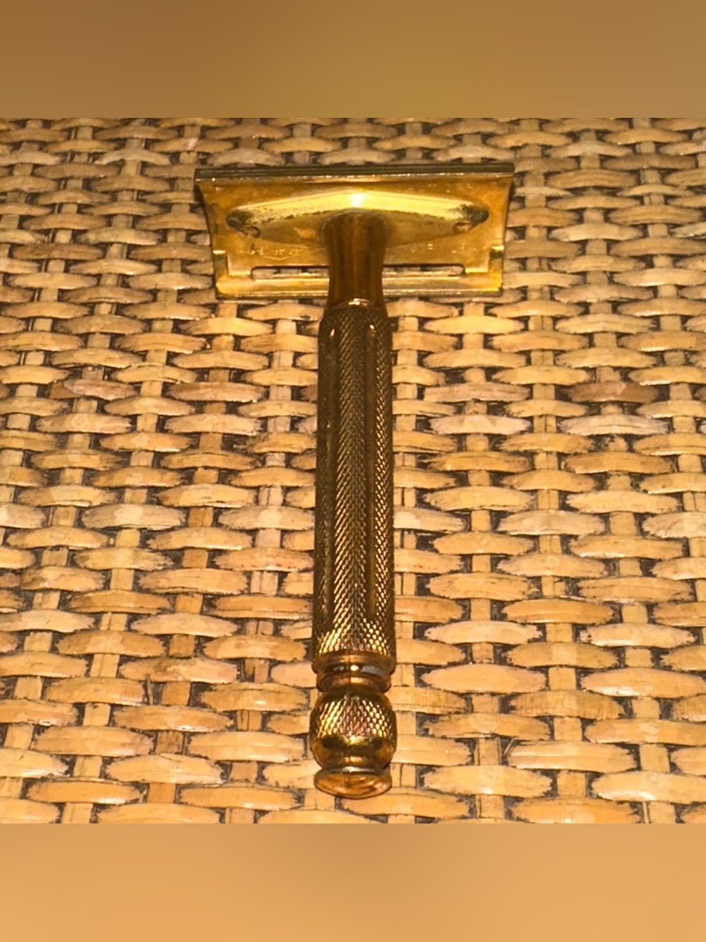 Vintage 1938-1945 Gillette Pre-War Tech Safety Razor Gold Ball End Made In USA